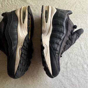👟95 air max sneakers